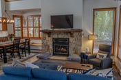 Bright Creekside 2BR:Walk to Creekside Gondola, Fireplace, Sleeps 7!