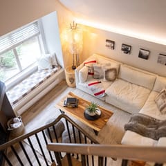 Exquisite 3BR: Steps To Creekside Gondy, Pool, HotTub. Sleeps 8