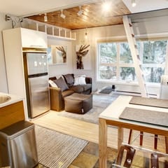 Tree Top 1BR: Walk to Creekside Gondola, Lake & Shops.