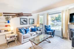 Upper Vill 1BRM: Walk to Ski-In/Out, Fireplace, Hot Tub, Sleeps 4! - Image 5