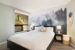 Upper Vill 1BR: Sleeps 4+Pool/ Hottub+ Sauna & Gym - Image 2