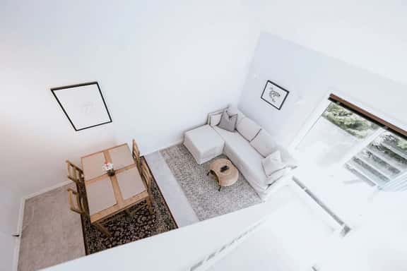 Bright Lofted Creekside 1BRM: Sleeps 4, Walk to Gondola! - Image 1