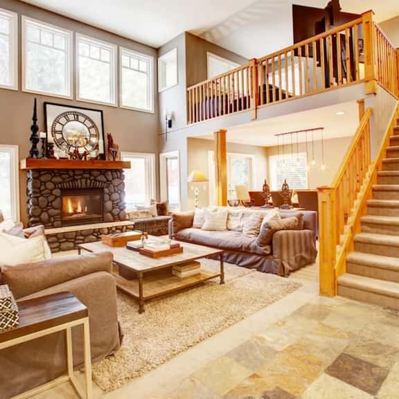 Luxury 5BR Home:Sleeps 10, Private Hot Tub-Near Vill w/ free parking - Image 1